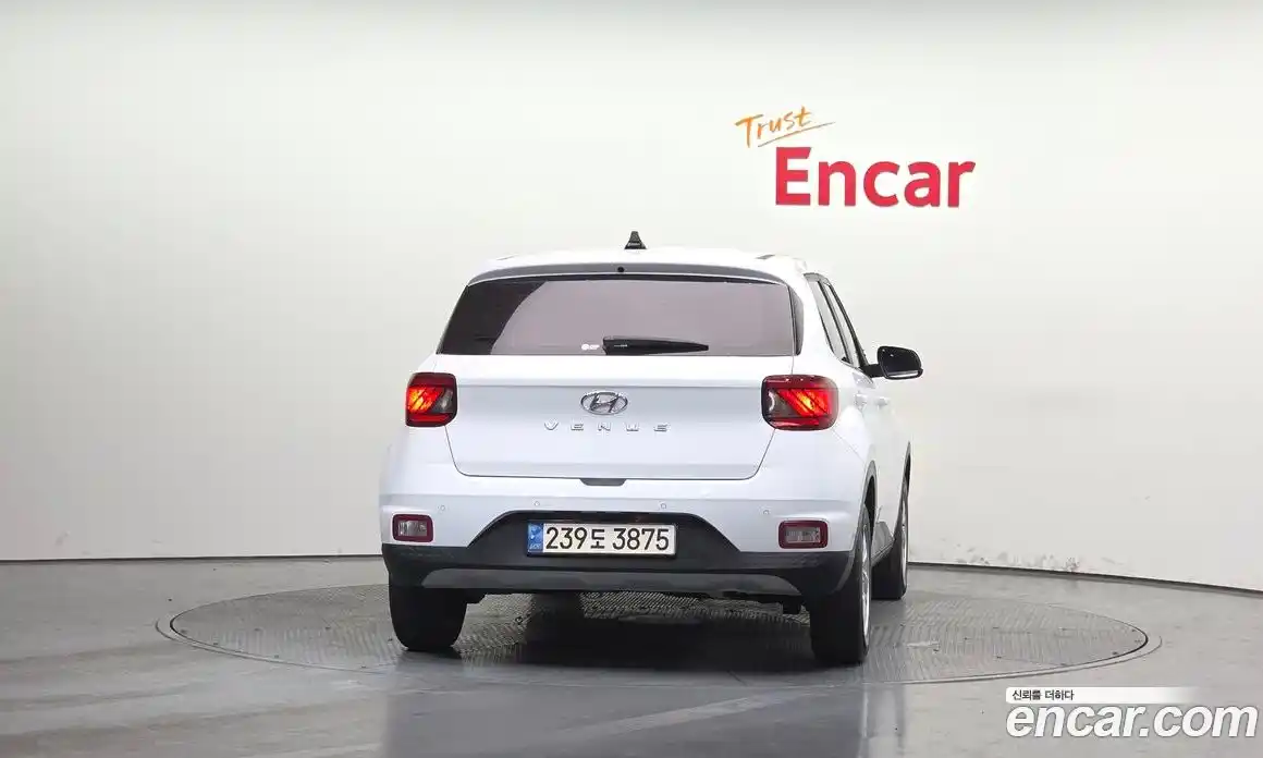 Hyundai Venue 2022 1.6 Автомат в Москве № 48284, фото 4