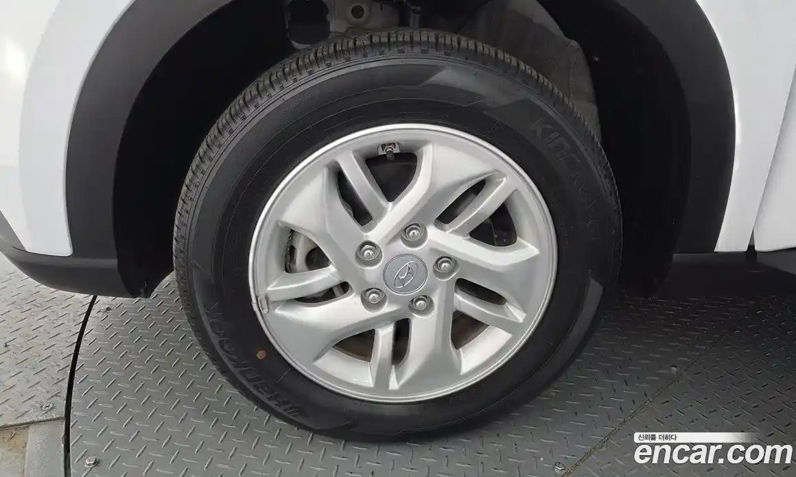 Hyundai Venue 2022 1.6 Автомат в Москве № 48284, фото 5