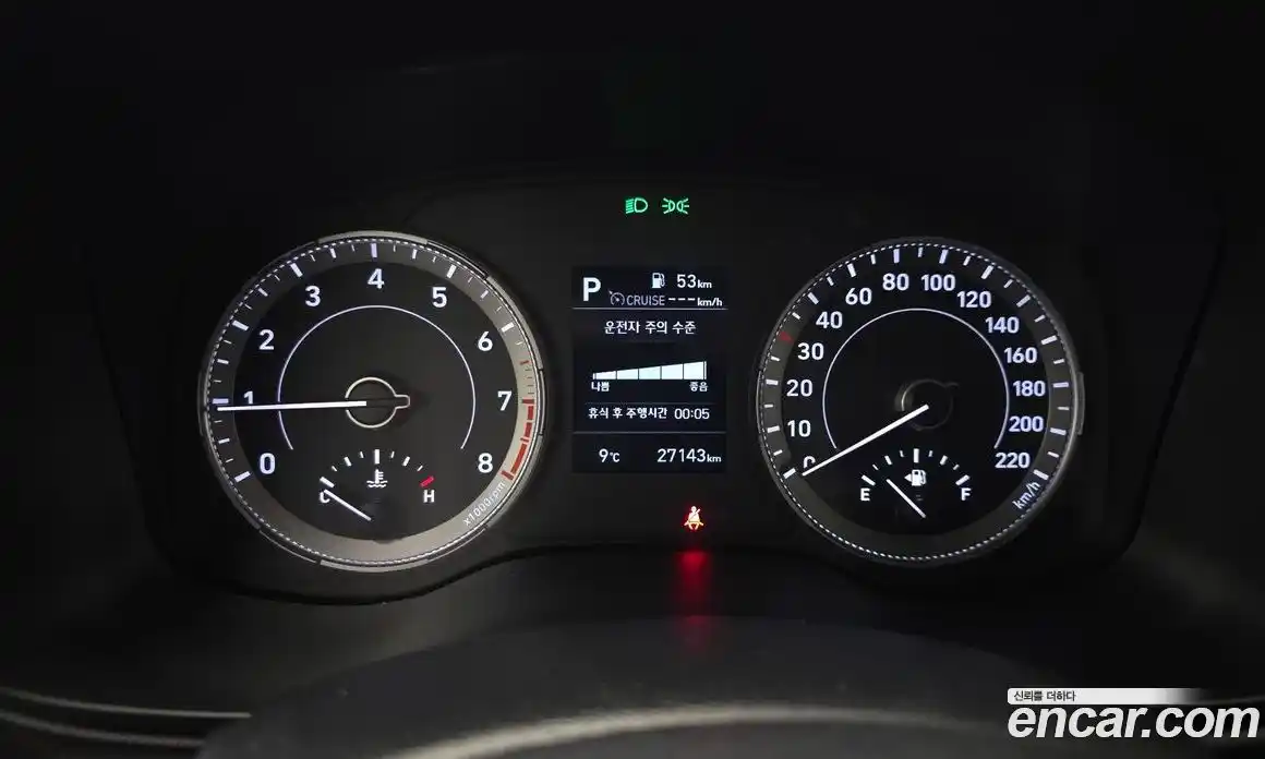 Hyundai Venue 2022 1.6 Автомат в Москве № 48284, фото 8