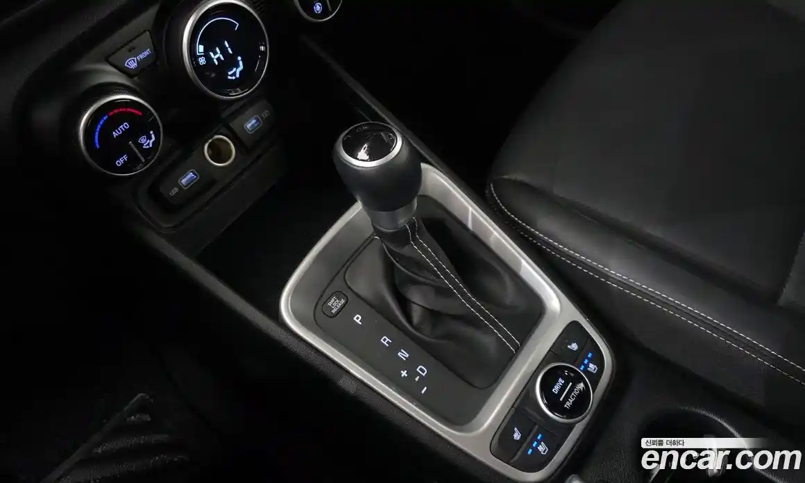 Hyundai Venue 2022 1.6 Автомат в Москве № 48284, фото 9