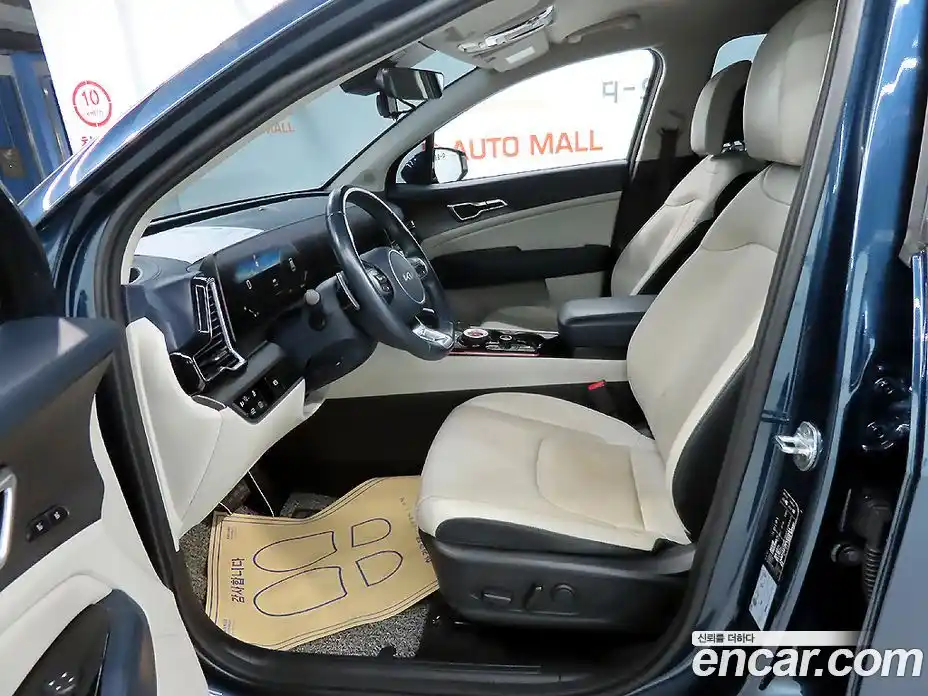 Kia Sportage 2023 1.6 Автомат в Москве № 50773, фото 10