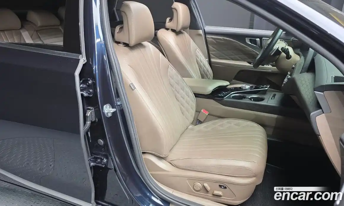 Kia K8 2022 2.5 Автомат в Москве № 52431, фото 6