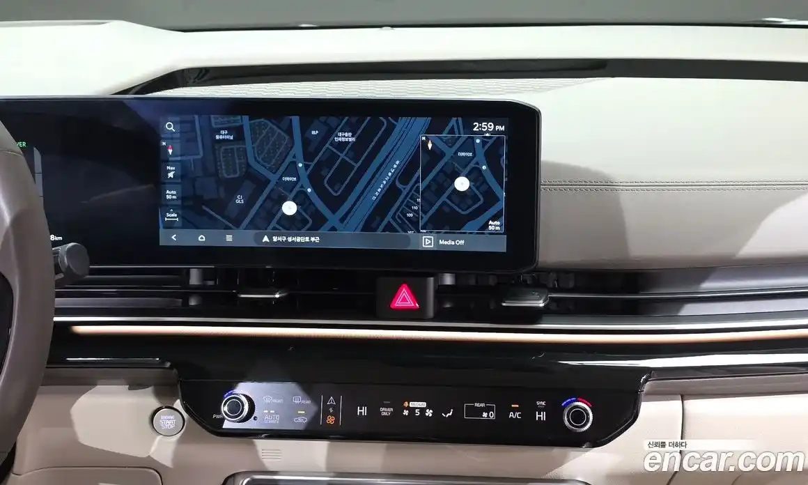 Kia Canival 2025 1.6 Автомат в Москве № 52582, фото 14