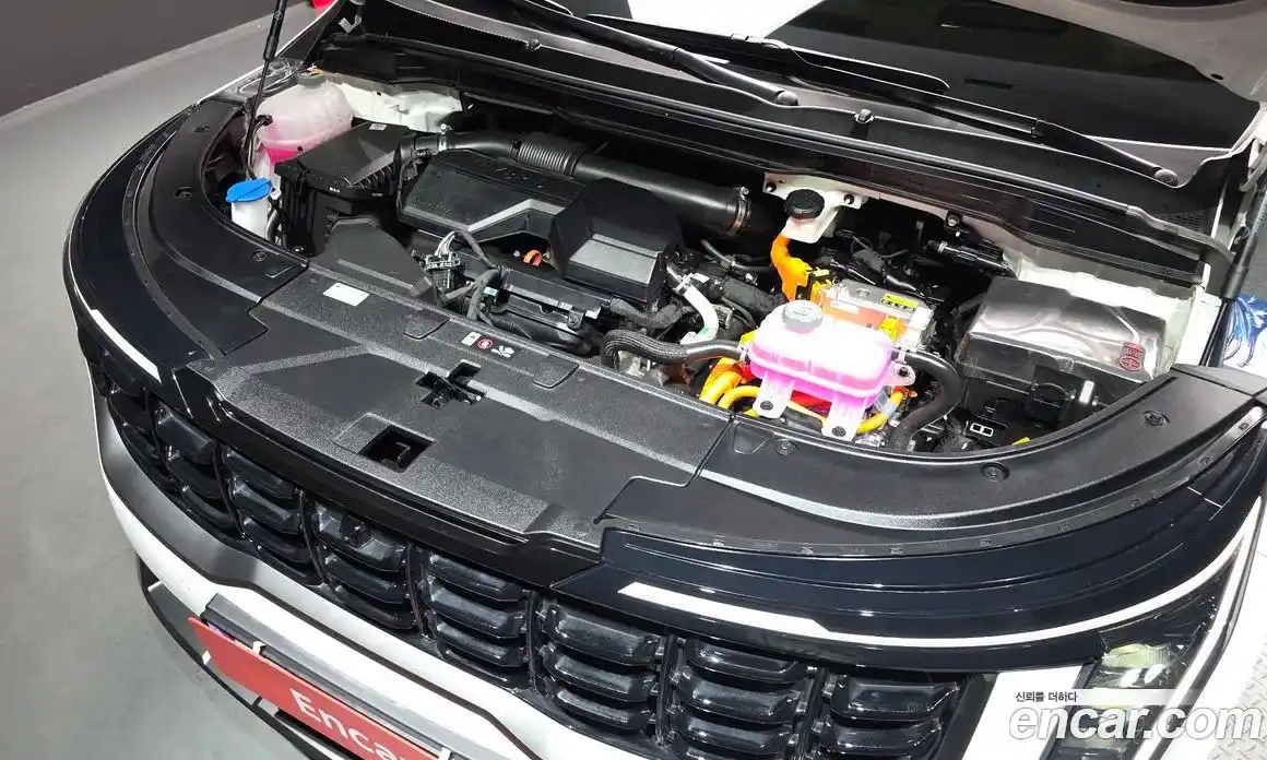 Kia Canival 2025 1.6 Автомат в Москве № 52582, фото 6