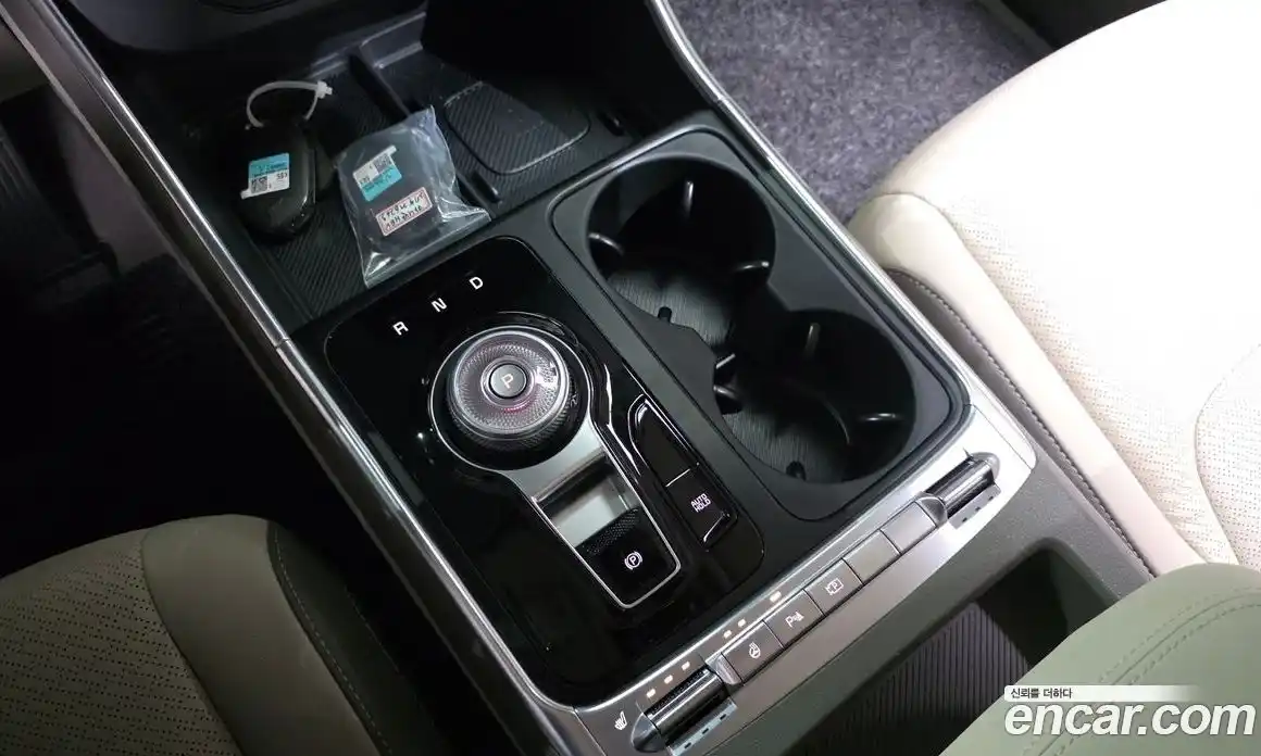 Kia Canival 2025 1.6 Автомат в Москве № 52582, фото 9