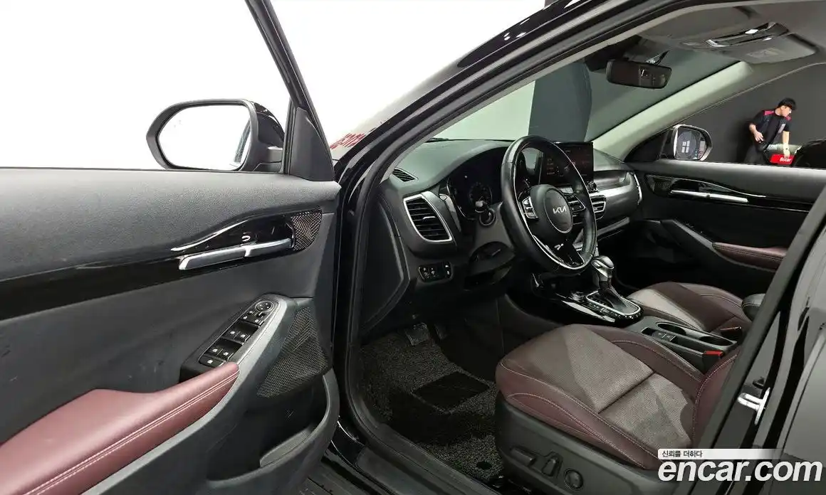 Kia Seltos 2022 1.6 Автомат в Москве № 776, фото 11