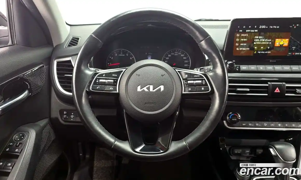 Kia Seltos 2022 1.6 Автомат в Москве № 776, фото 13