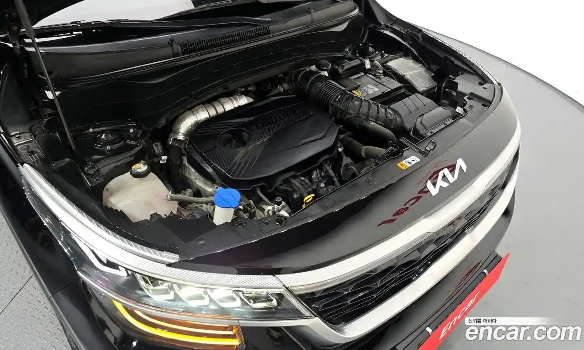 Kia Seltos 2022 1.6 Автомат в Москве № 776, фото 6