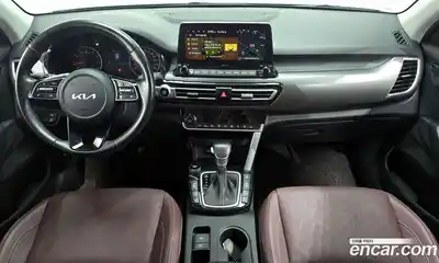 Kia Seltos 2022 1.6 Автомат в Москве № 776, миниатюра 7