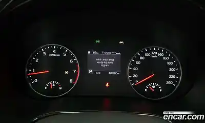 Kia Seltos 2022 1.6 Автомат в Москве № 776, миниатюра 8