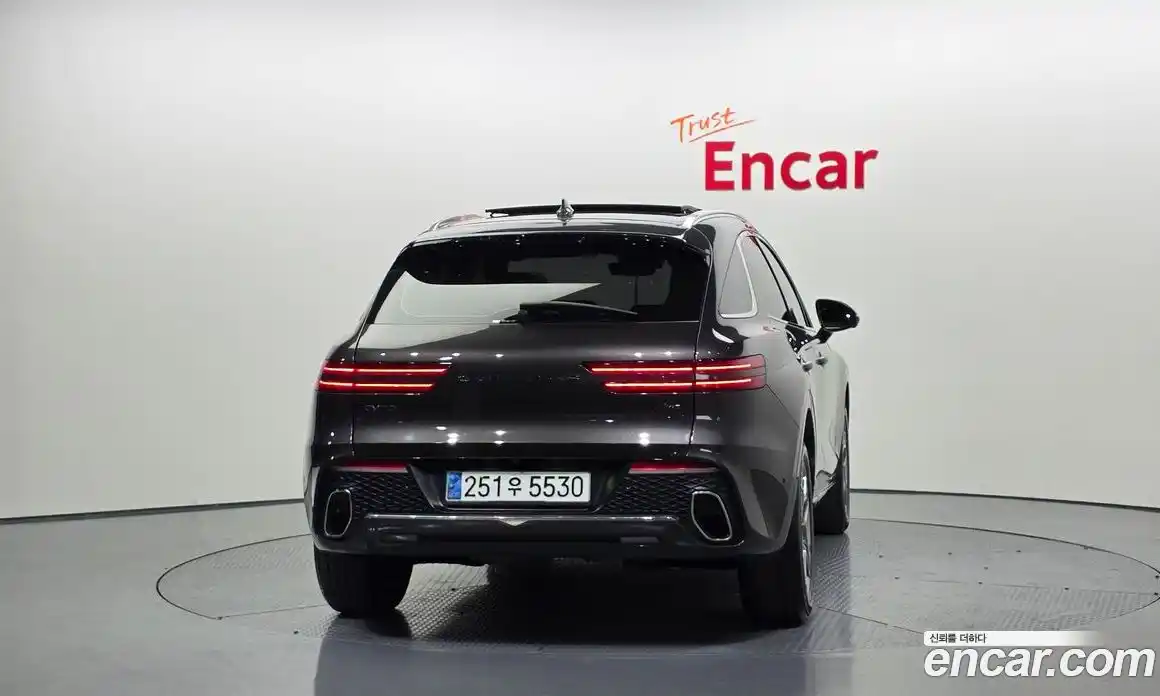 Genesis GV70 2023 2.5 Автомат в Москве № 81443, фото 11