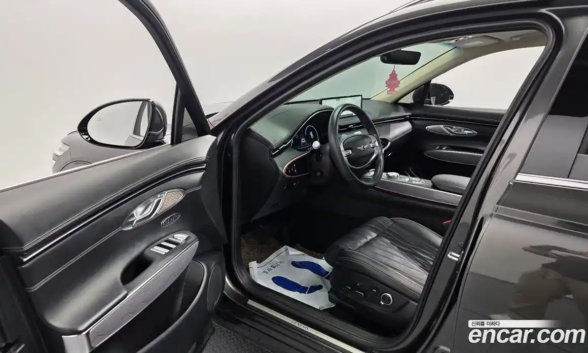 Genesis GV70 2023 2.5 Автомат в Москве № 81443, фото 18