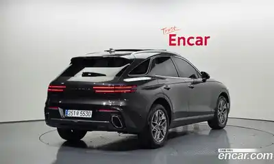 Genesis GV70 2023 2.5 Автомат в Москве № 81443, миниатюра 2