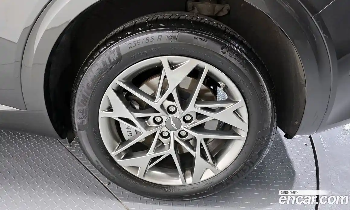 Genesis GV70 2023 2.5 Автомат в Москве № 81443, фото 8