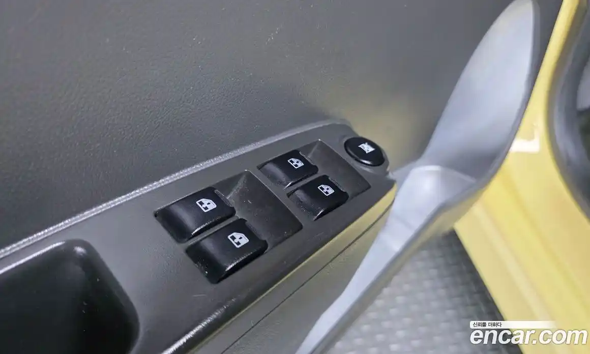 Chevrolet Spark 2013 1.0 Автомат в Москве № 98932, фото 12