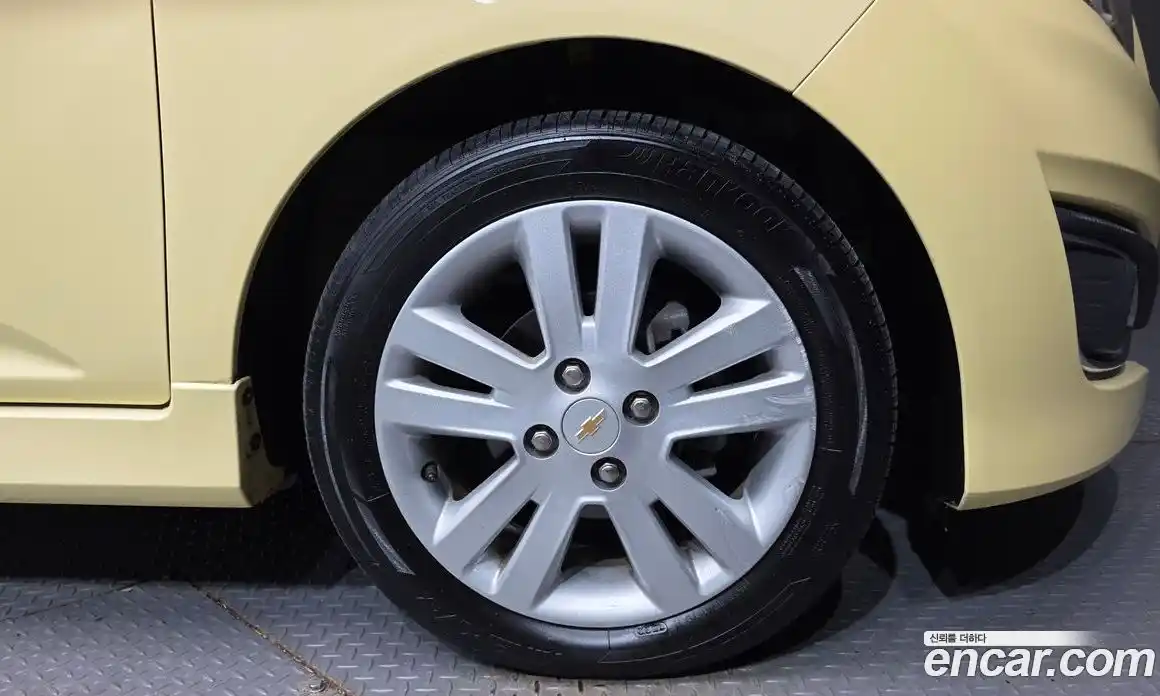 Chevrolet Spark 2013 1.0 Автомат в Москве № 98932, фото 5