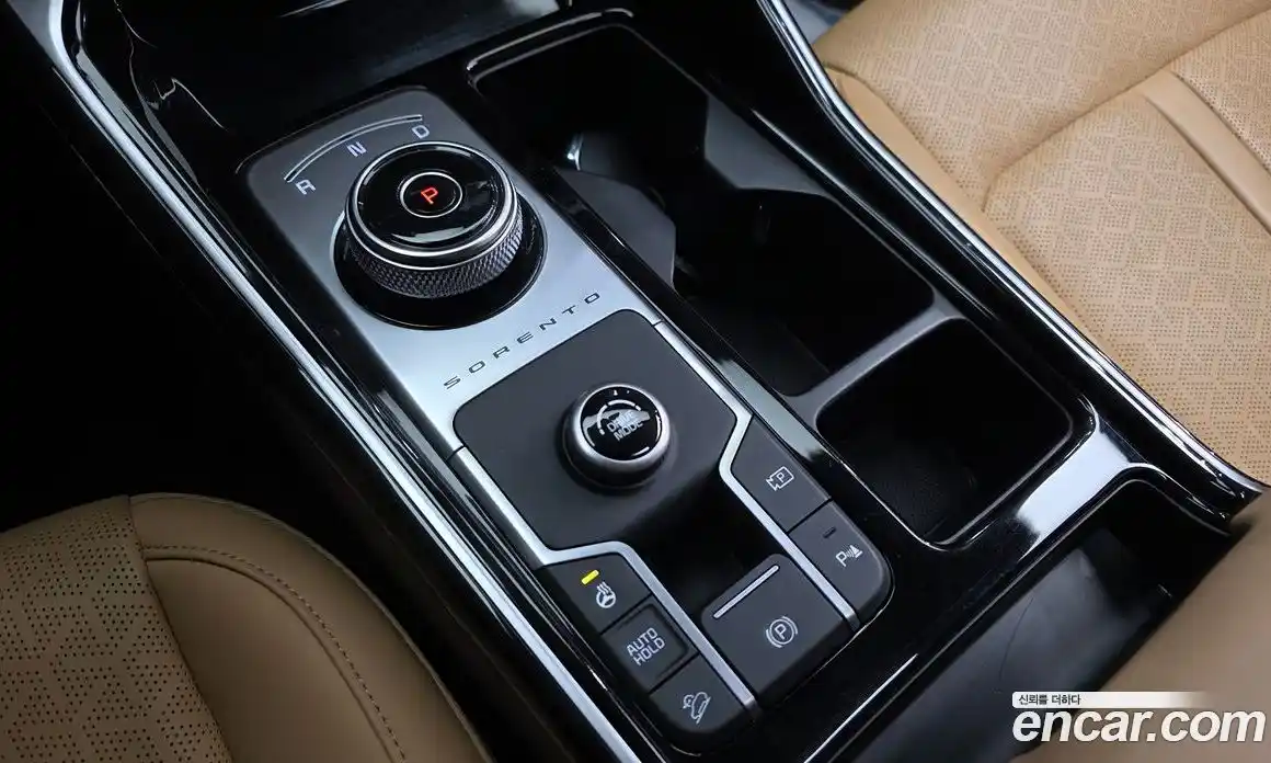 Kia Sorento 2022 1.6 Автомат в Москве № 10229, фото 17