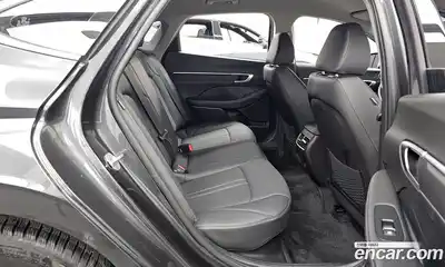 Hyundai Sonata 2024 2.0 Автомат в Москве № 10462, миниатюра 6