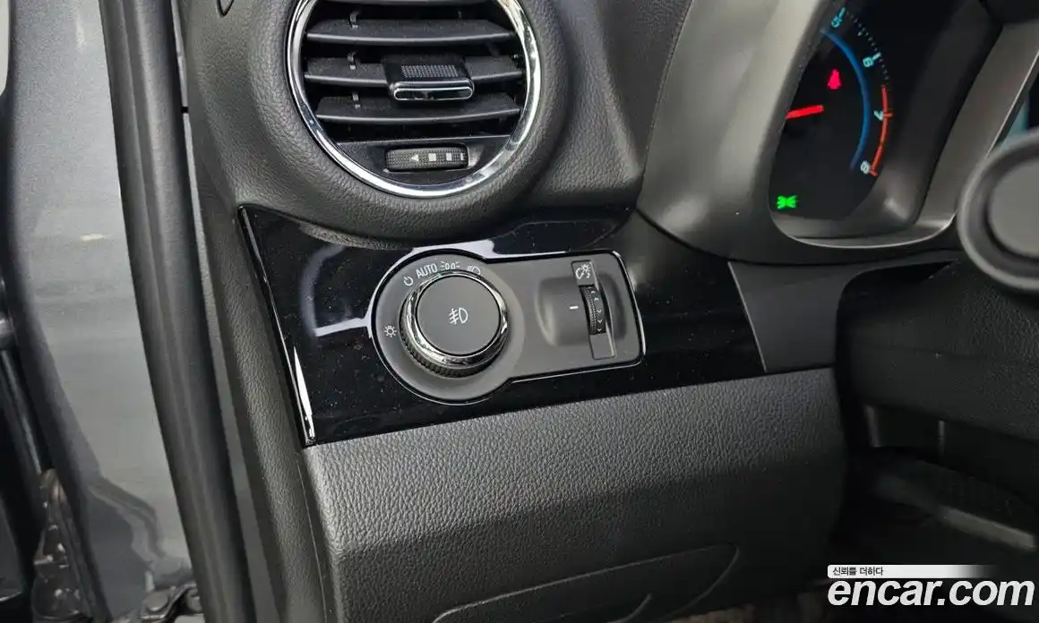 Chevrolet Orlando 2018 2.0 Автомат в Москве № 104683, фото 17