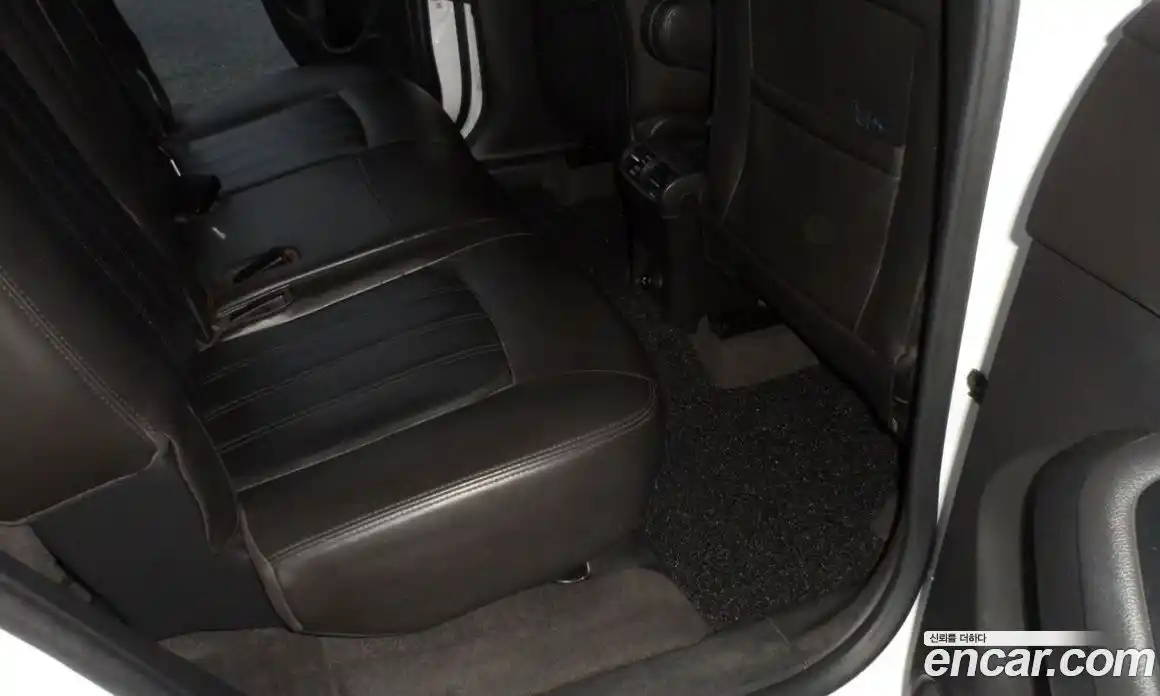 Chevrolet Orlando 2012 2.0 Автомат в Москве № 104703, фото 13