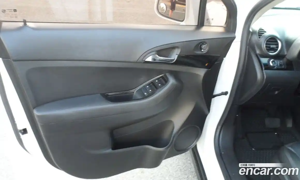 Chevrolet Orlando 2012 2.0 Автомат в Москве № 104703, фото 14