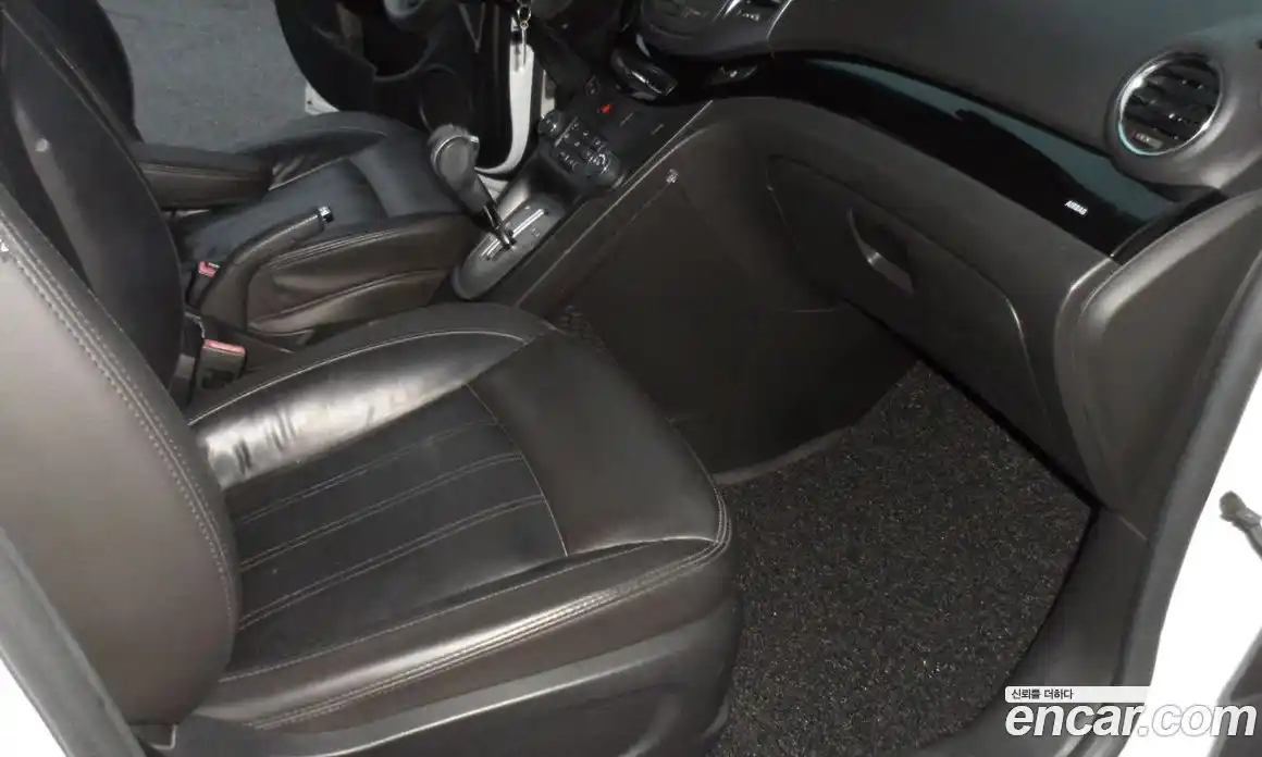 Chevrolet Orlando 2012 2.0 Автомат в Москве № 104703, фото 15