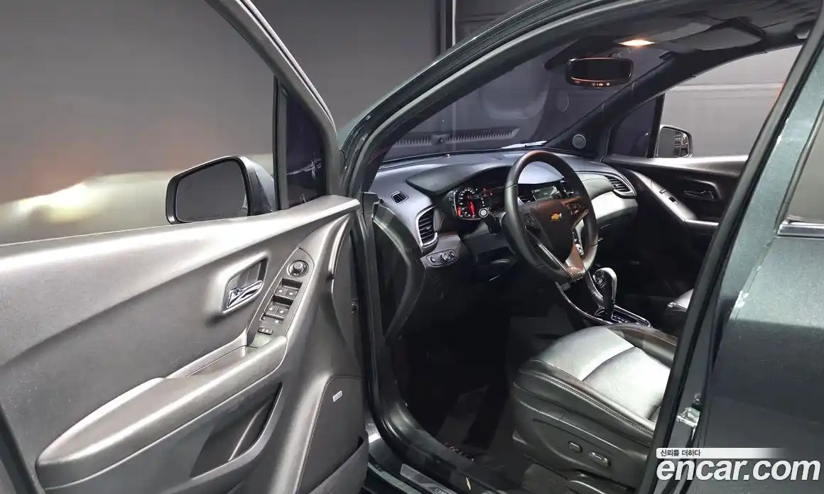 Chevrolet Trax 2017 1.4 Автомат в Москве № 104710, фото 10