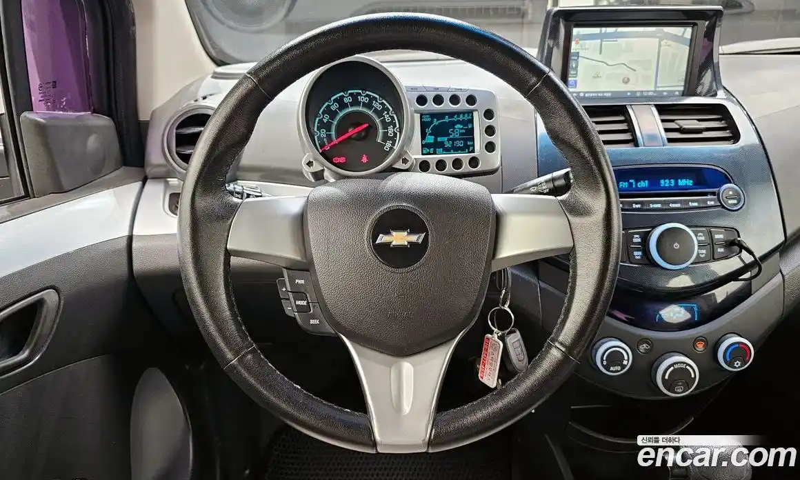 Chevrolet Spark 2012 1.0 Автомат в Москве № 104818, фото 11