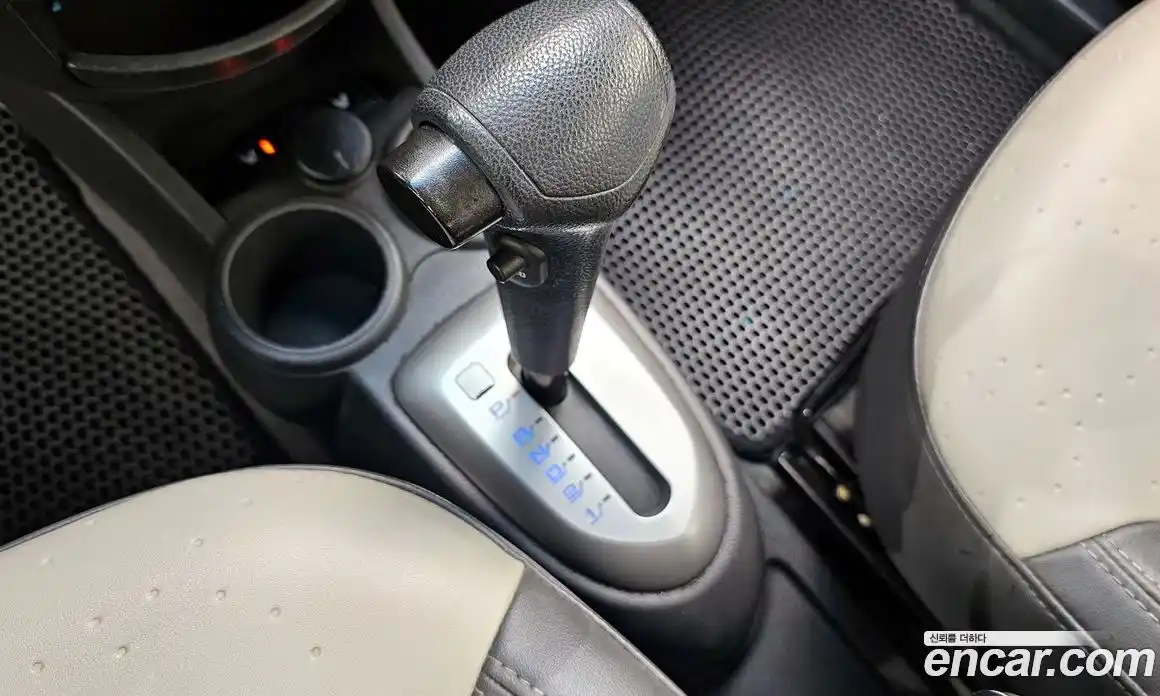 Chevrolet Spark 2012 1.0 Автомат в Москве № 104818, фото 19