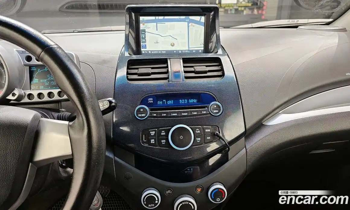 Chevrolet Spark 2012 1.0 Автомат в Москве № 104818, фото 9