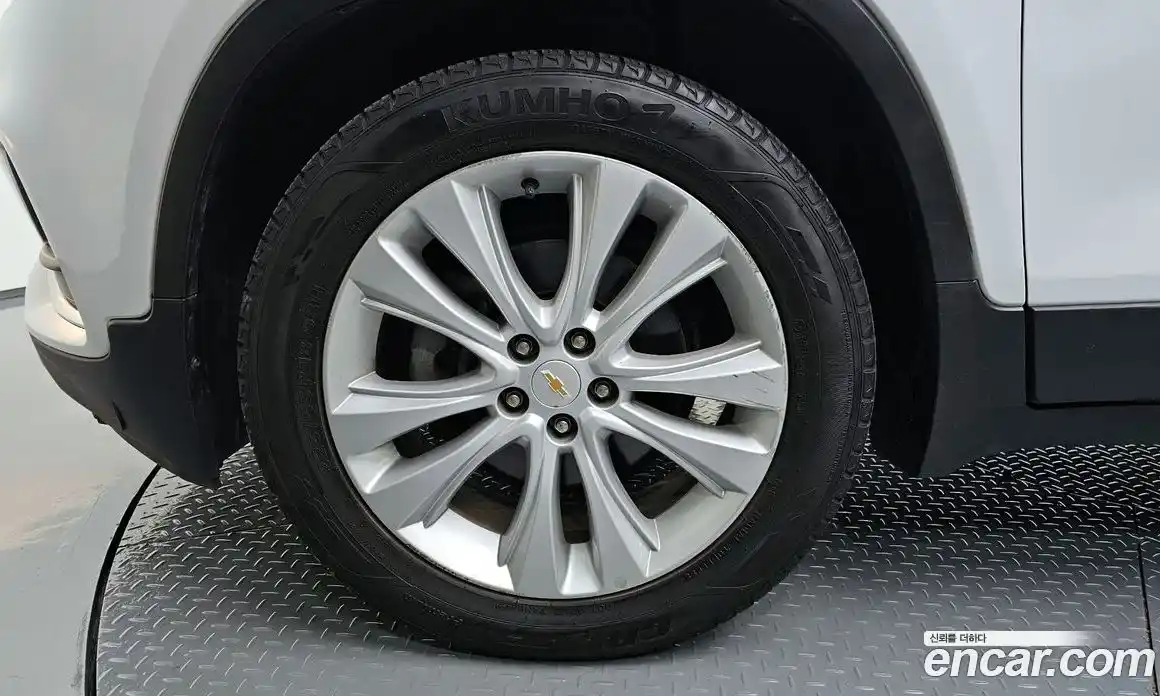 Chevrolet Trax 2019 1.4 Автомат в Москве № 105103, фото 19