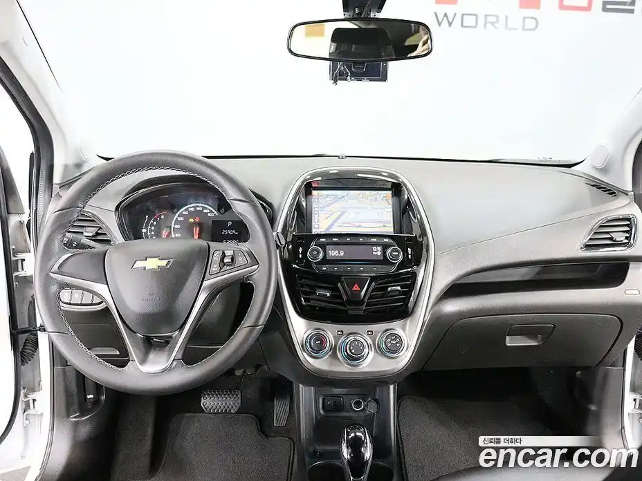 Chevrolet Spark 2018 1.0 Автомат в Москве № 105690, фото 7