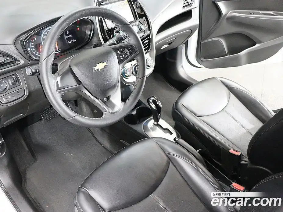 Chevrolet Spark 2018 1.0 Автомат в Москве № 105690, фото 10