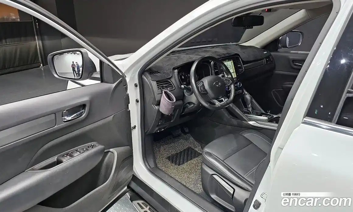 Renault QM6 2020 2.0 Автомат в Москве № 106052, фото 4