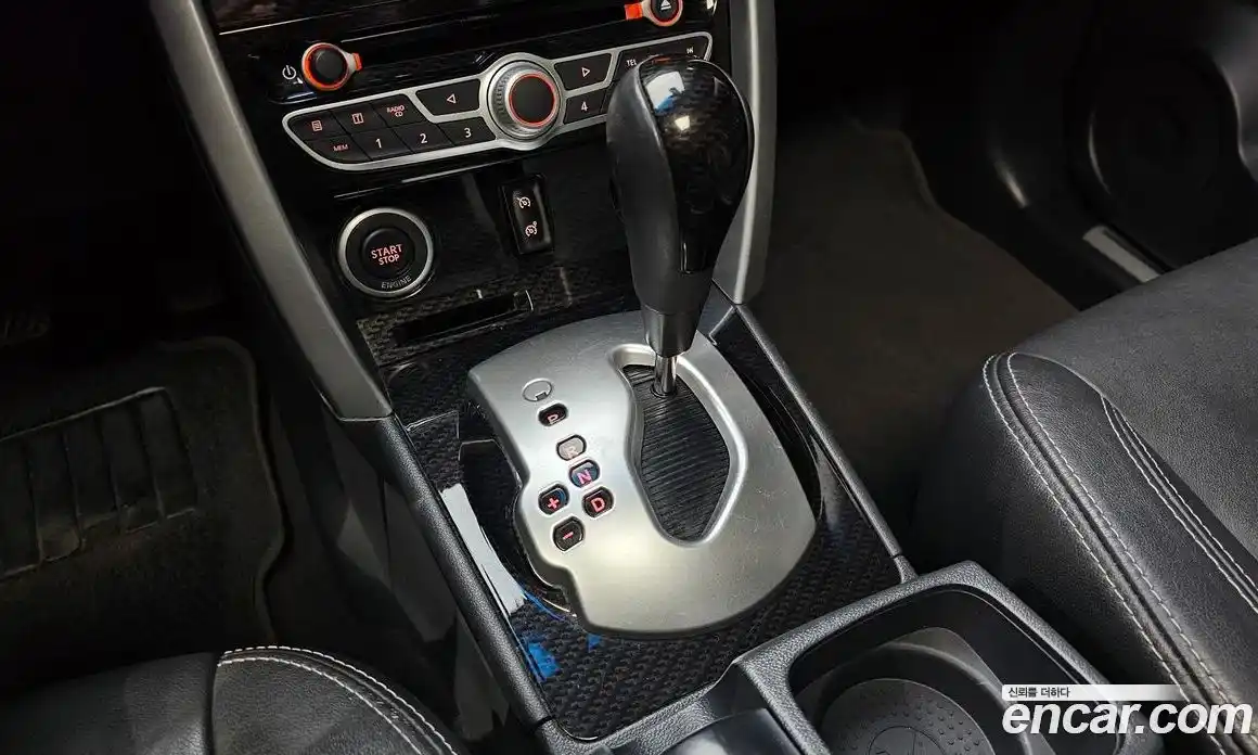 Renault QM5 2012 2.5 Автомат в Москве № 106143, фото 9