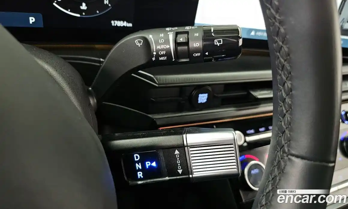 Hyundai Santa Fe 2024 2.5 Автомат в Москве № 107944, фото 19