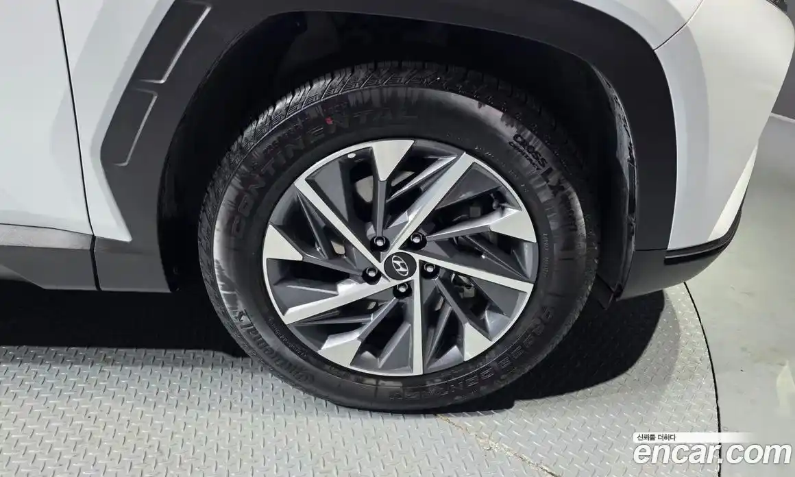 Hyundai Tucson 2023 1.6 Автомат в Москве № 108275, фото 15