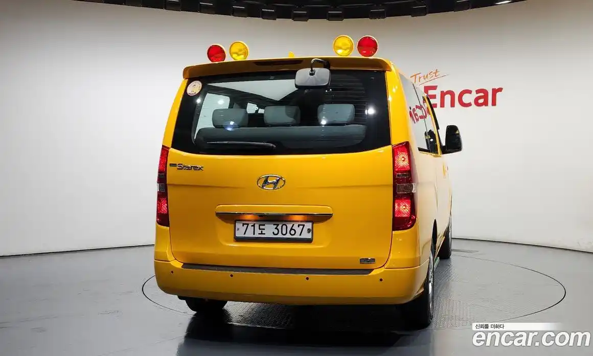 Hyundai Starex 2021 2.4 Автомат в Москве № 115068, фото 4