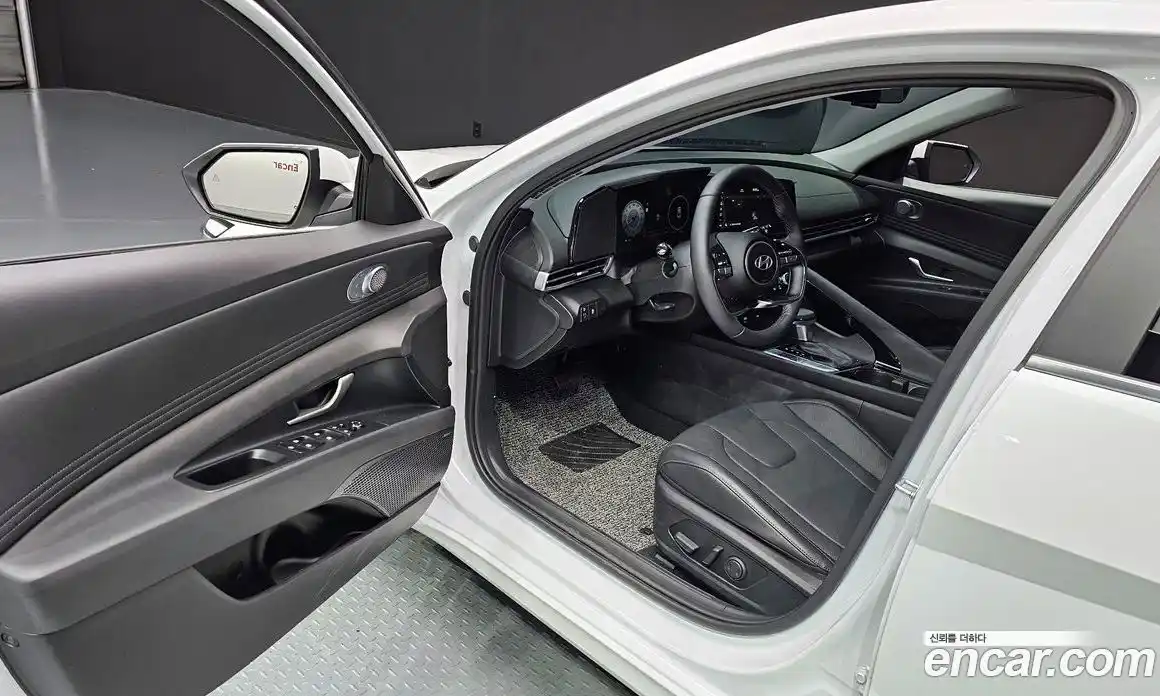 Hyundai Avante 2025 1.6 Автомат в Москве № 119579, фото 14