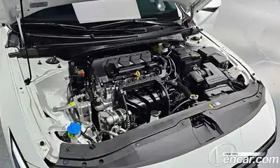 Hyundai Avante 2025 1.6 Автомат в Москве № 119579, миниатюра 9