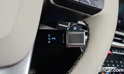 Hyundai Santa Fe 2024 2.5 Автомат в Москве № 119724, миниатюра 9