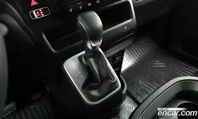 Hyundai Staria 2024 3.5 Автомат в Москве № 119836, миниатюра 11