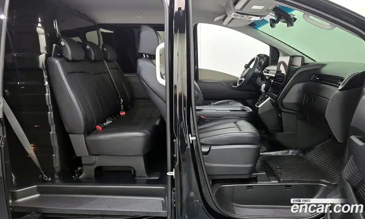 Hyundai Staria 2024 3.5 Автомат в Москве № 119836, фото 17