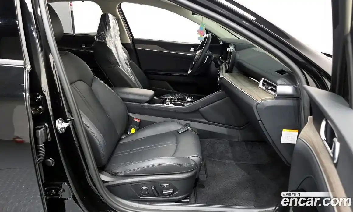 Kia K5 2023 2.0 Автомат в Москве № 120102, фото 20