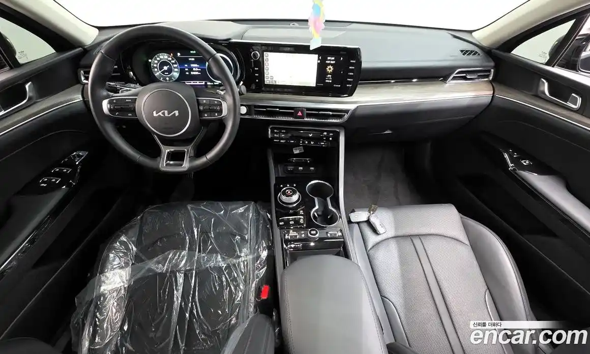 Kia K5 2023 2.0 Автомат в Москве № 120102, фото 8