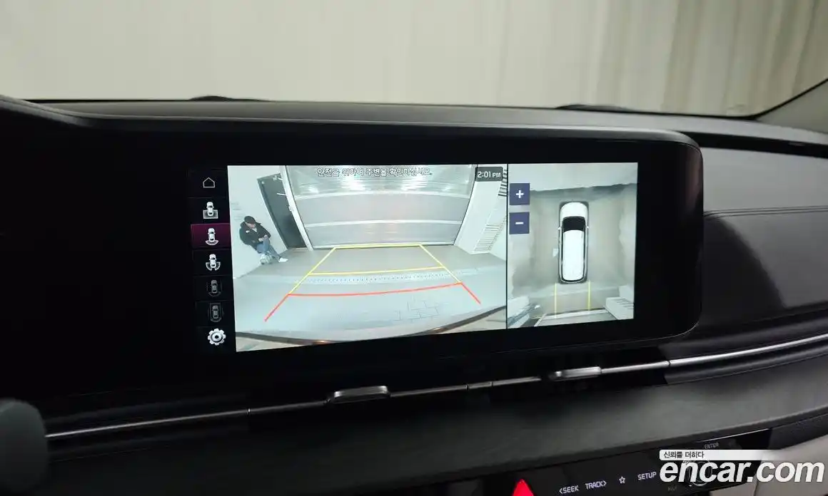 Kia Canival 2023 2.2 Автомат в Москве № 122167, фото 14