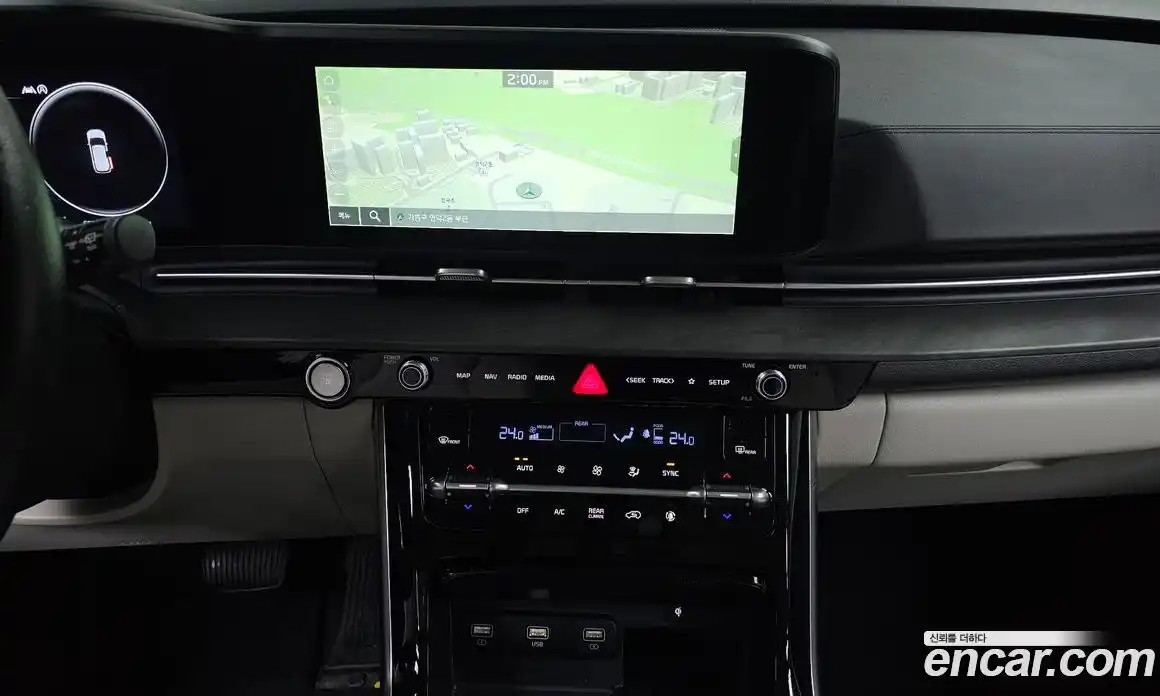 Kia Canival 2023 2.2 Автомат в Москве № 122167, фото 4