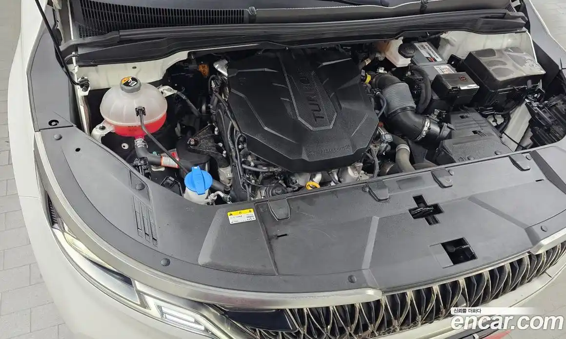 Kia Canival 2023 2.2 Автомат в Москве № 122167, фото 6