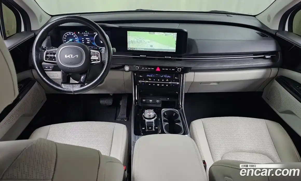 Kia Canival 2023 2.2 Автомат в Москве № 122167, фото 10