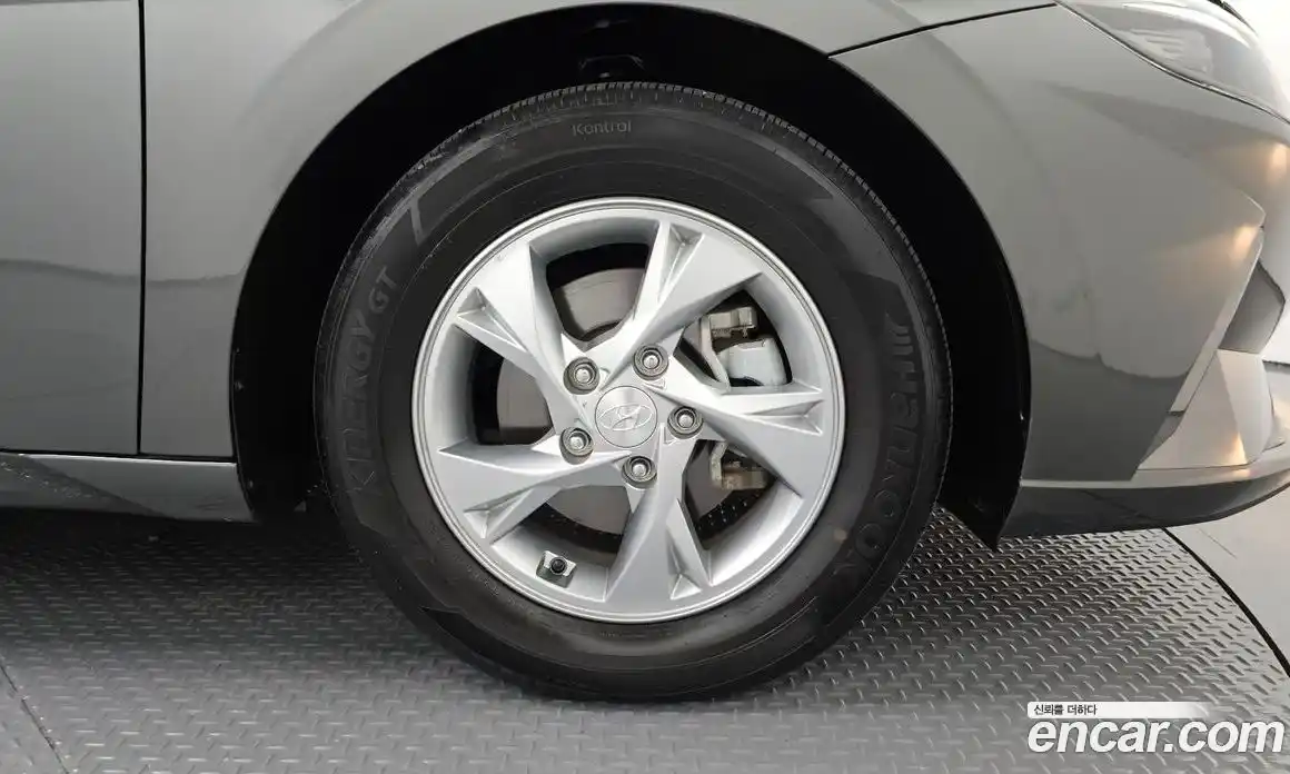 Hyundai Avante 2021 1.6 Автомат в Москве № 122662, фото 15